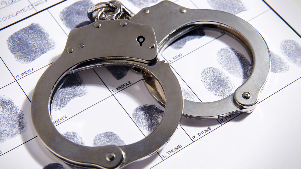 Theft vs. Robbery Difference & Why It Matters in NJ | Gelman Law, LLC